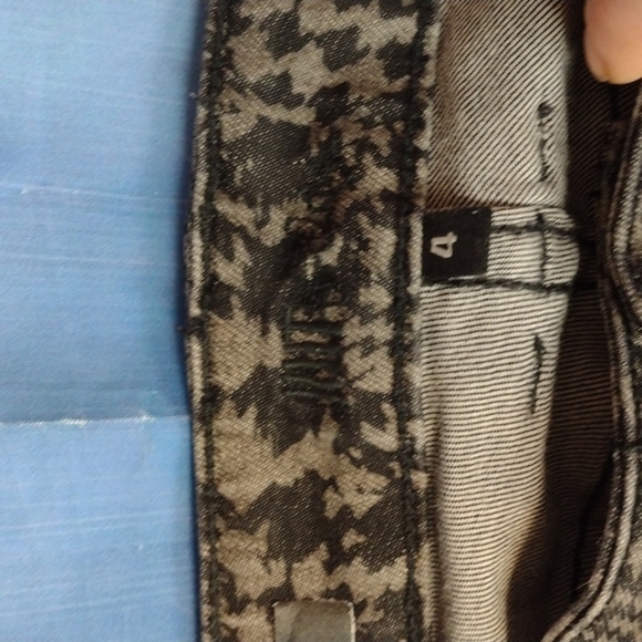 Kut from the kloth black gray jeans size 4 - Picture 3 of 7